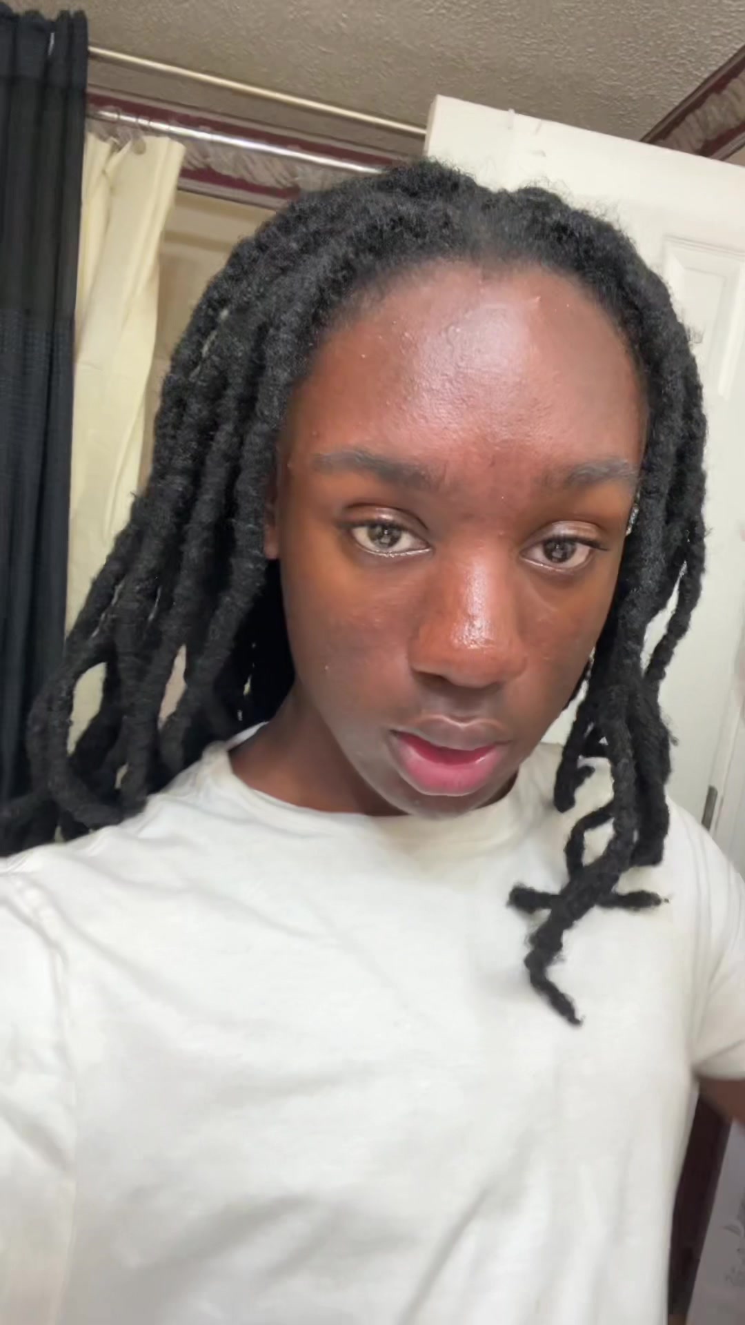 @jakeese._