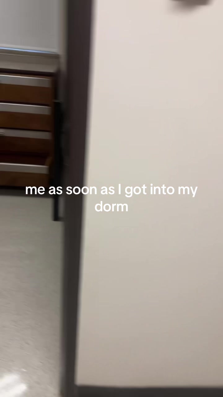@notderrialol