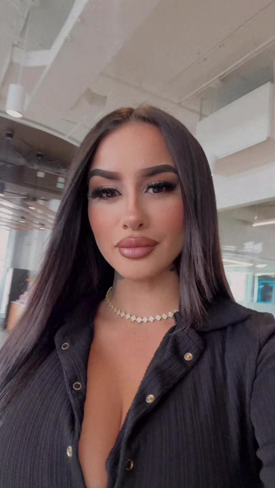 @therealkrischi