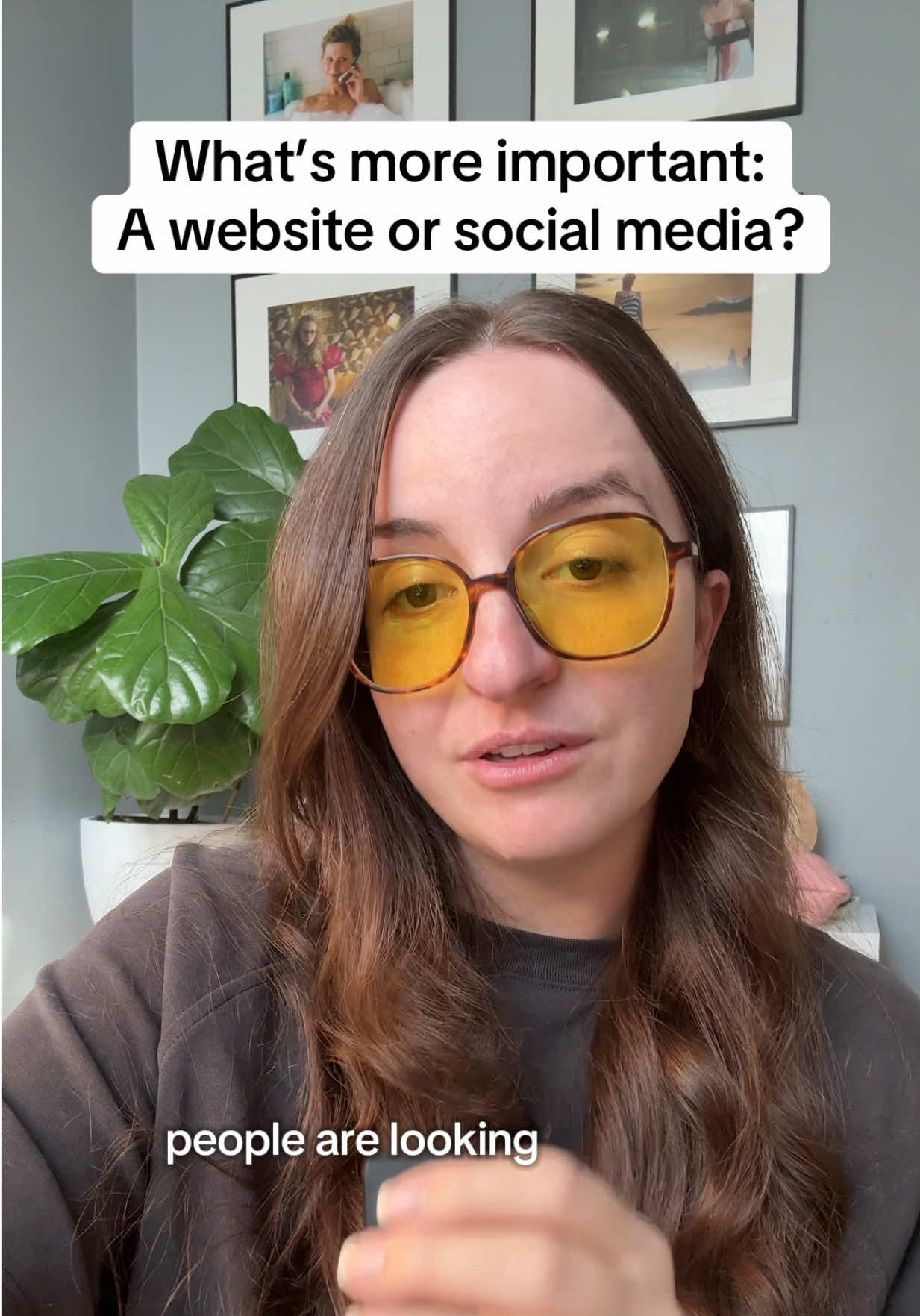 @Anja | your brand strategist ✨