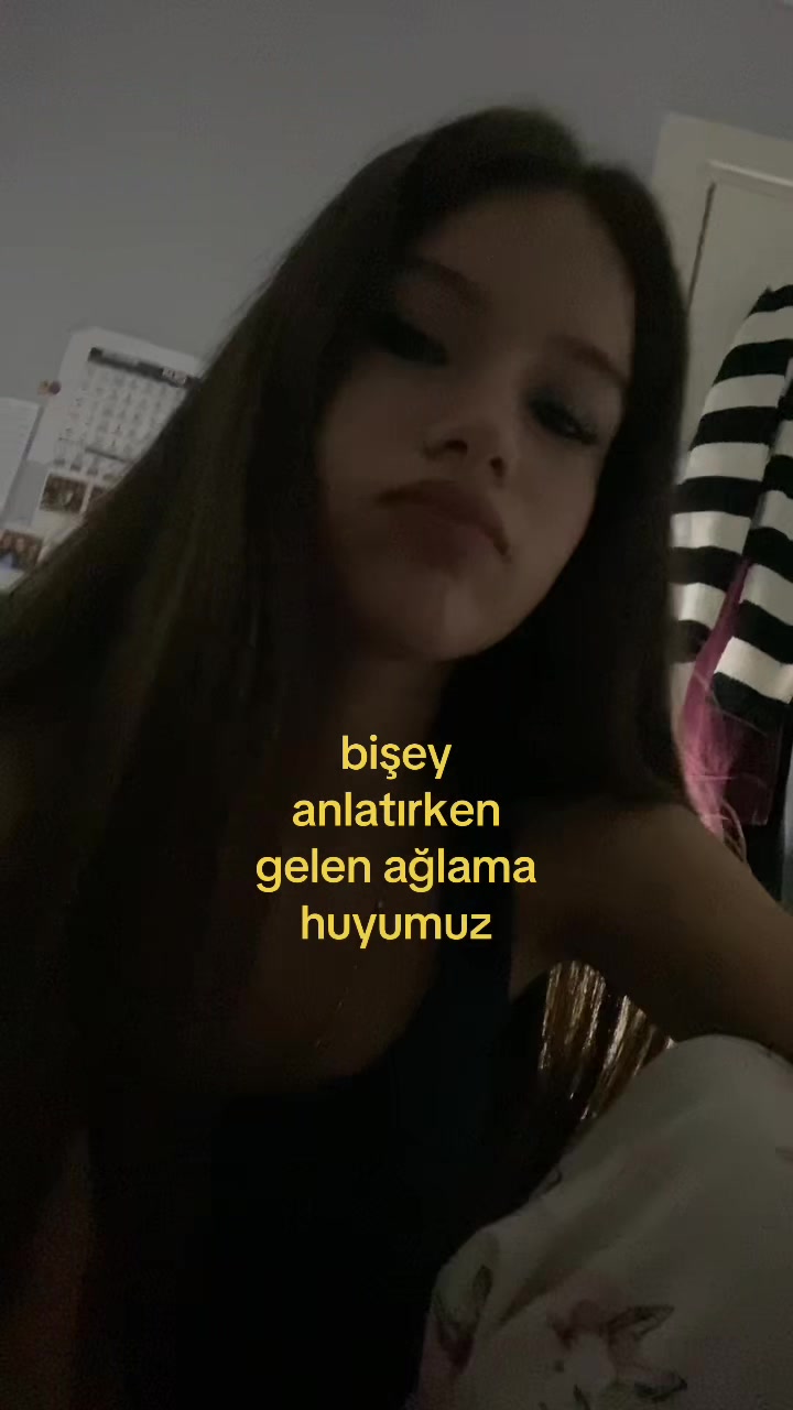 @lola