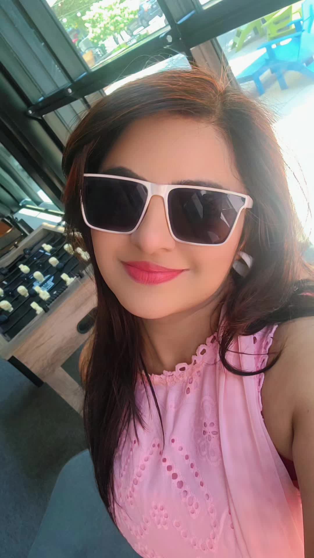 @ShwetaV