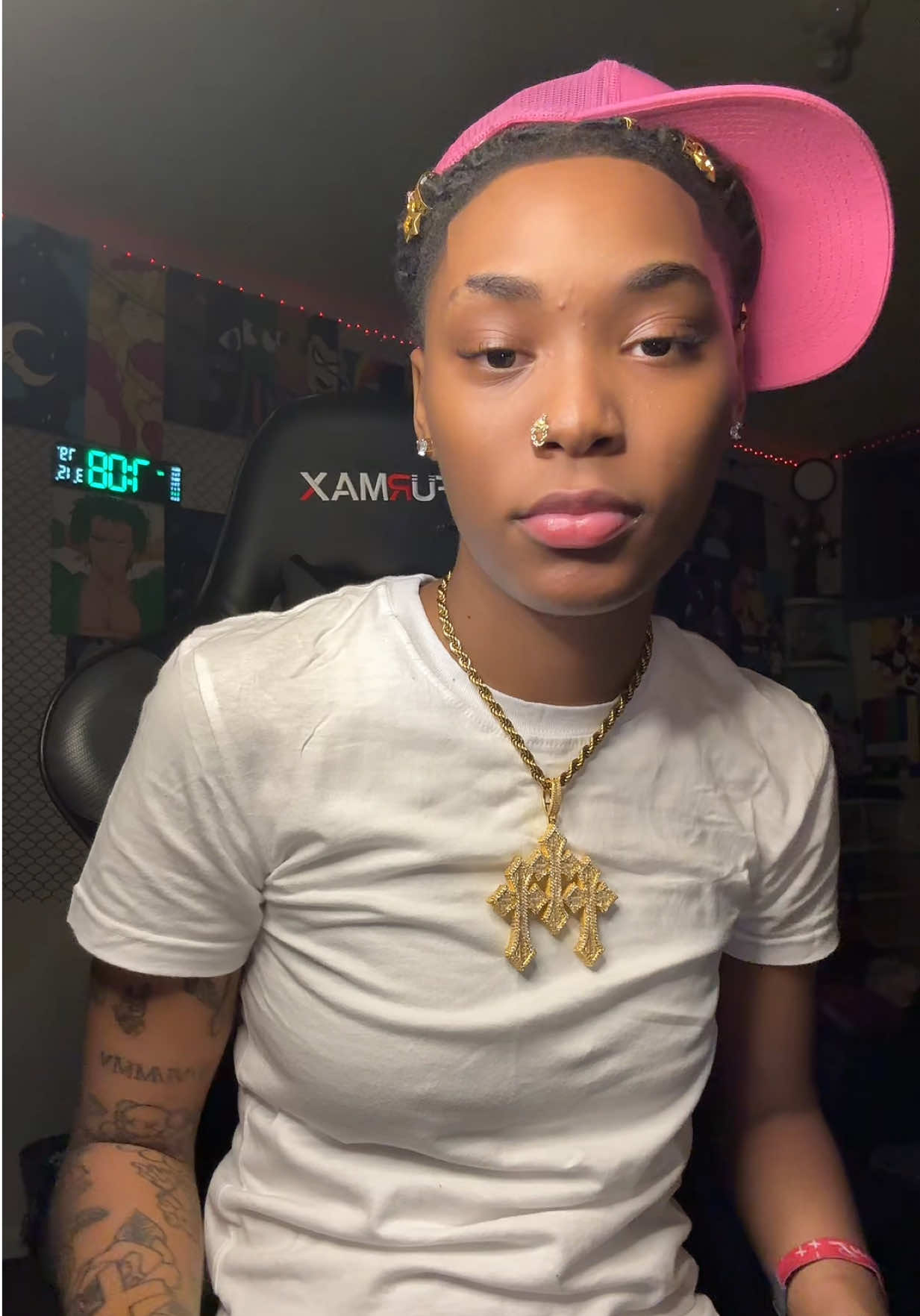 @D&iuml;m&iuml;no 🦋