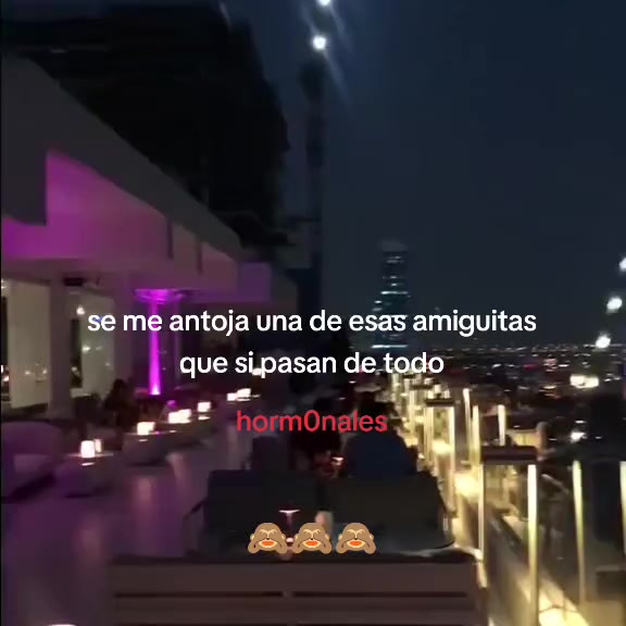 @karlita_bznz
