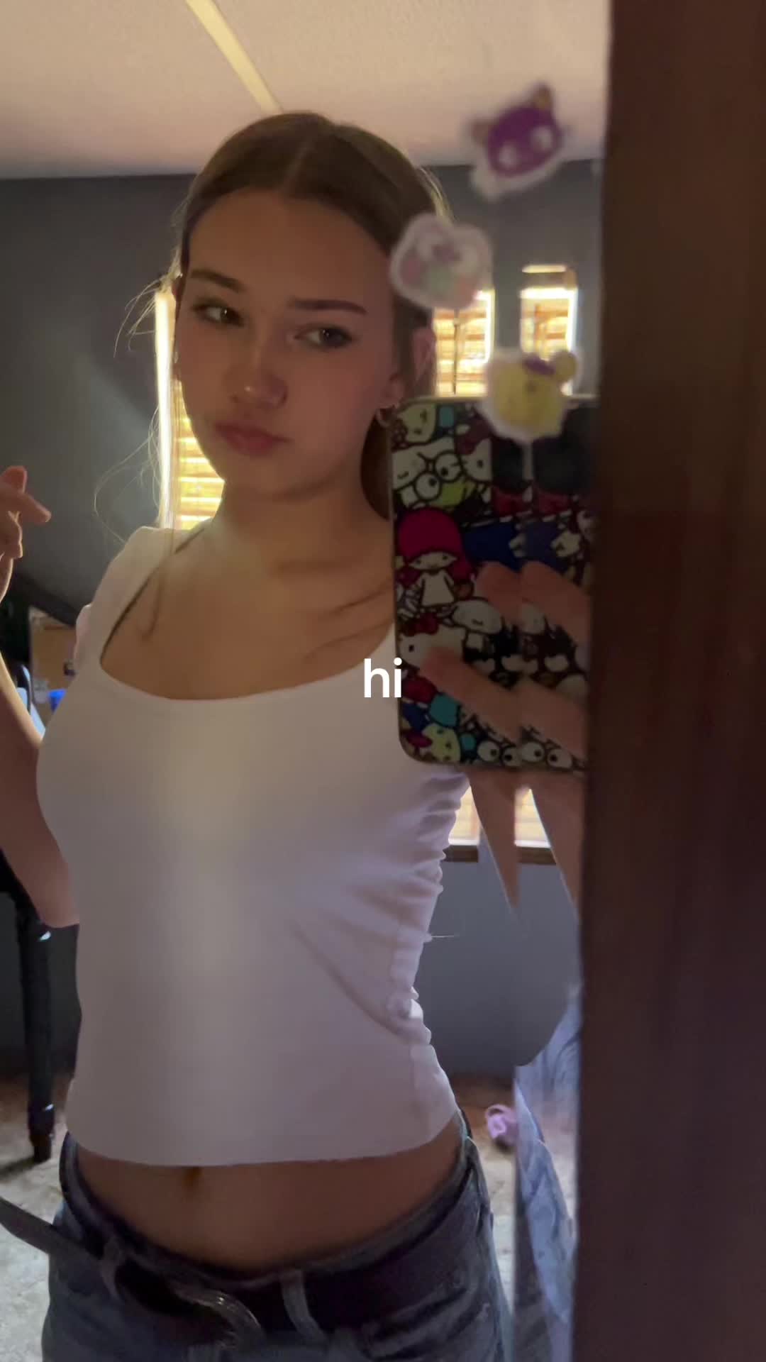 @bella