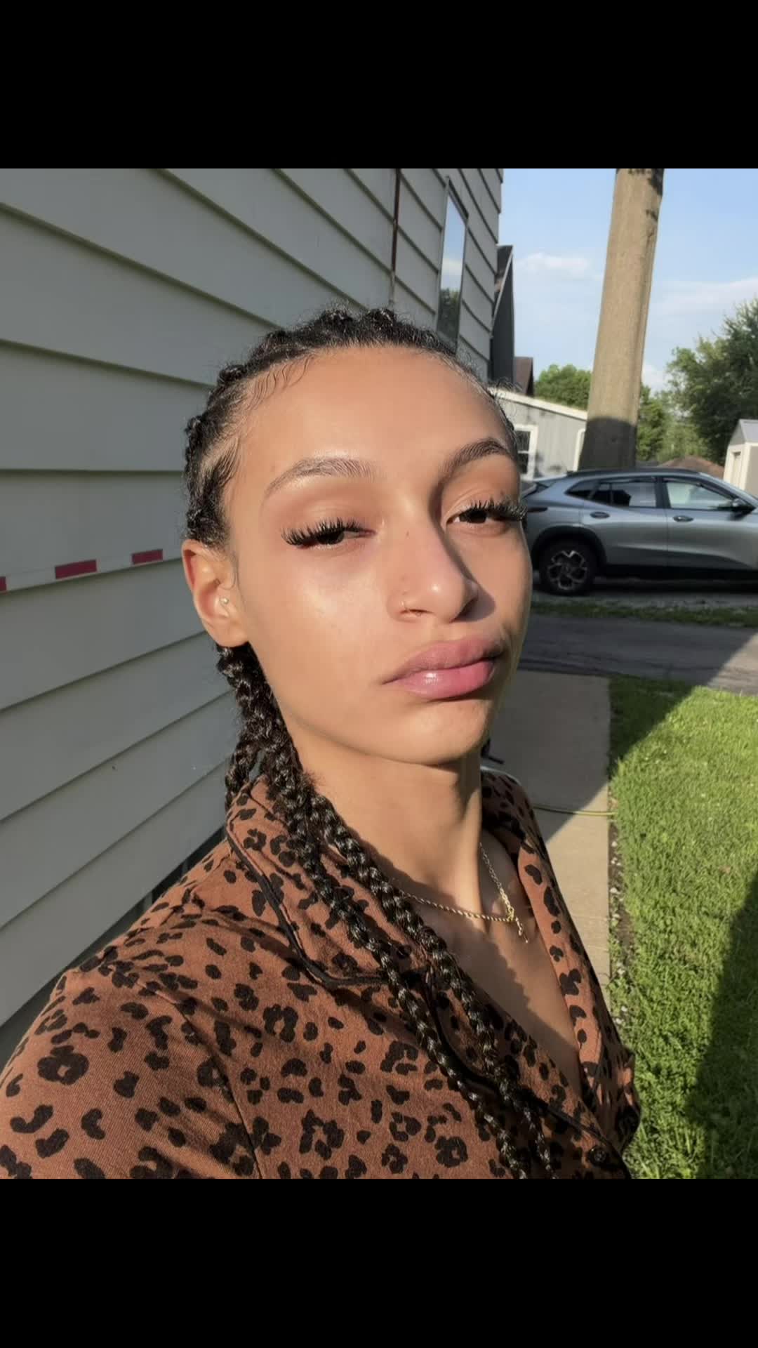 @carleeebaee