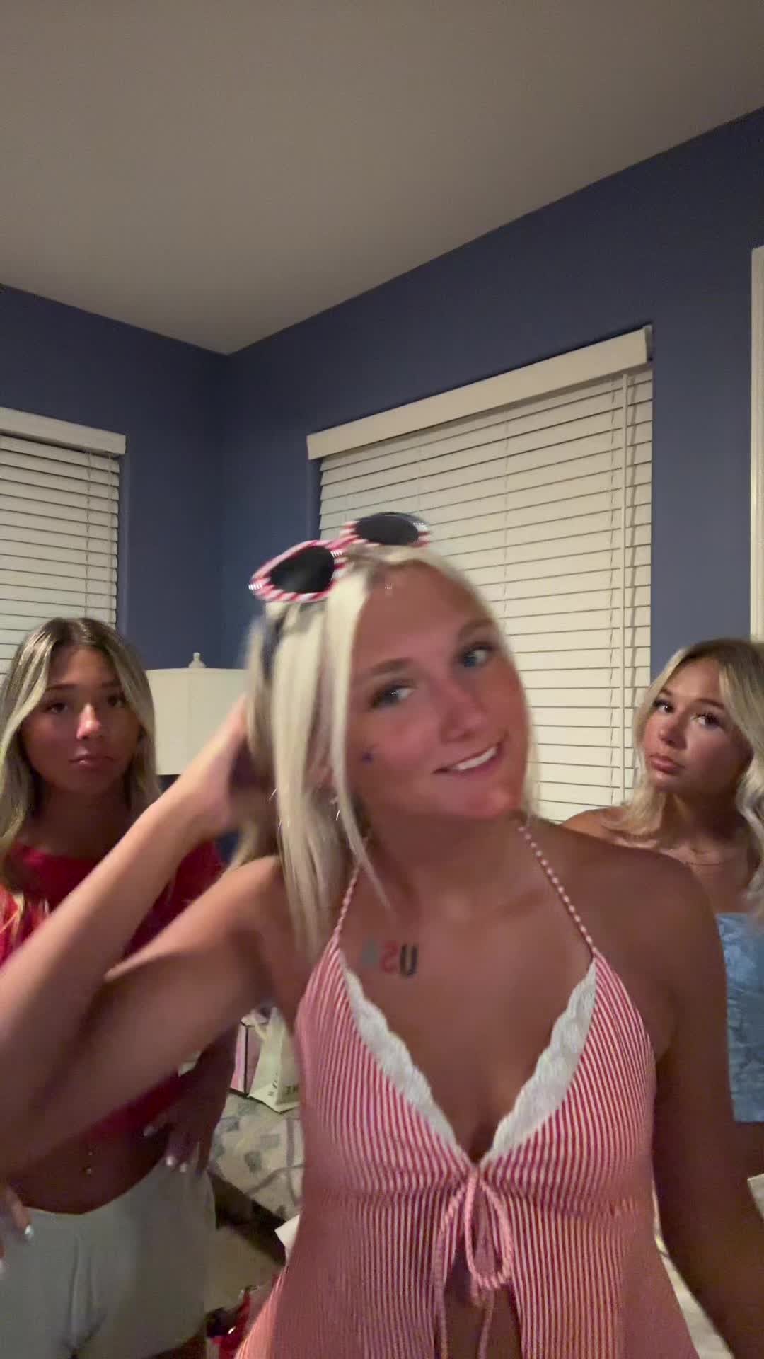 @lundyn 🥂