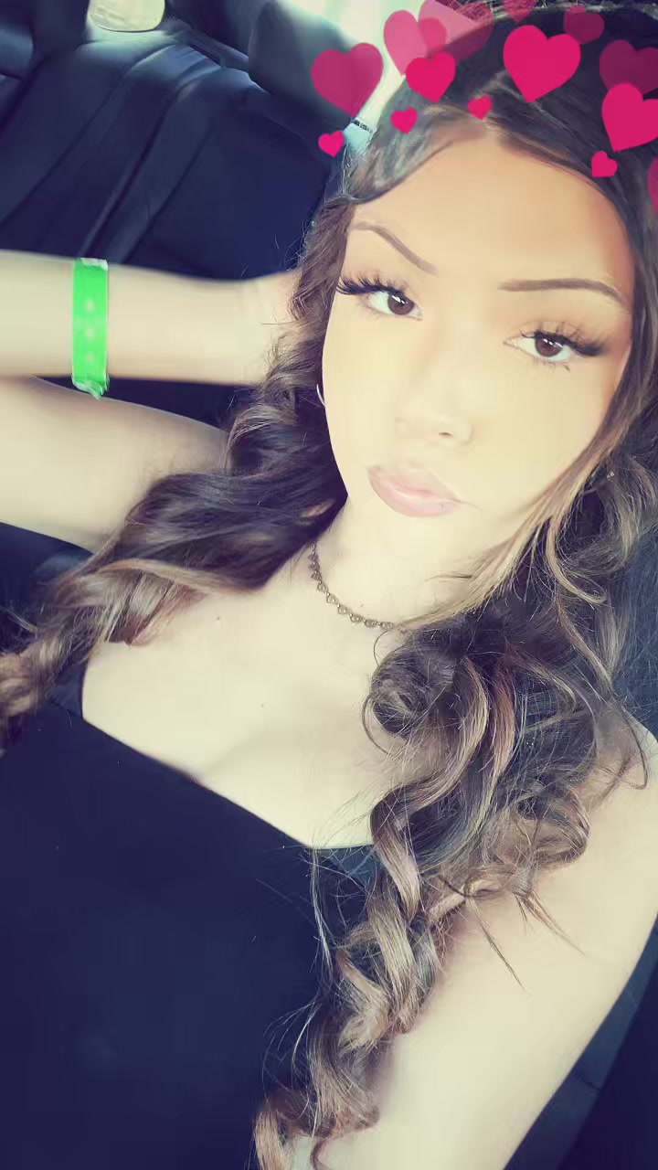 @victoria🧁😻💄