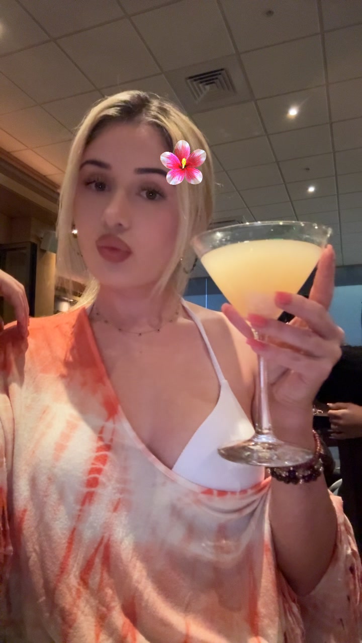 @Juliewhiteman