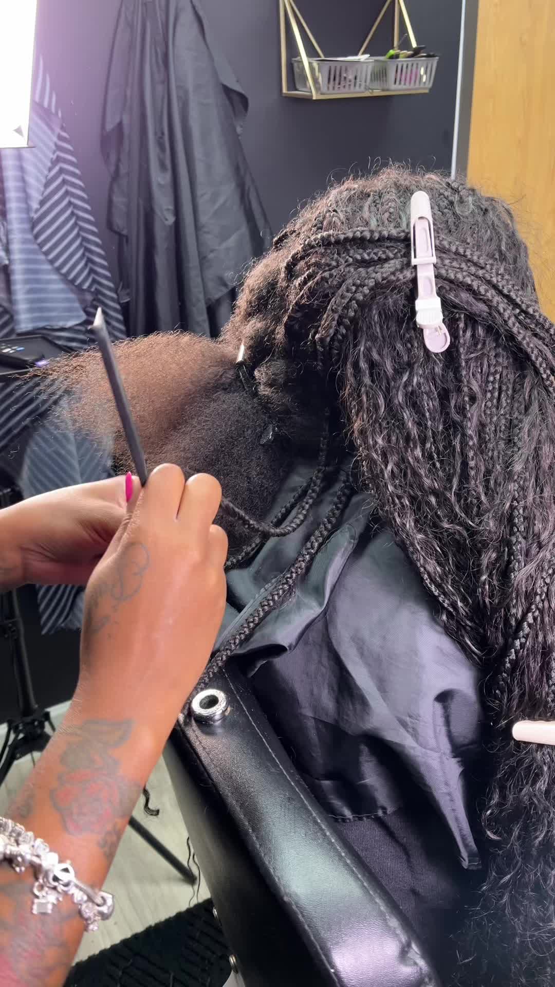 @Houston&rsquo;s Braider/Lash Tech