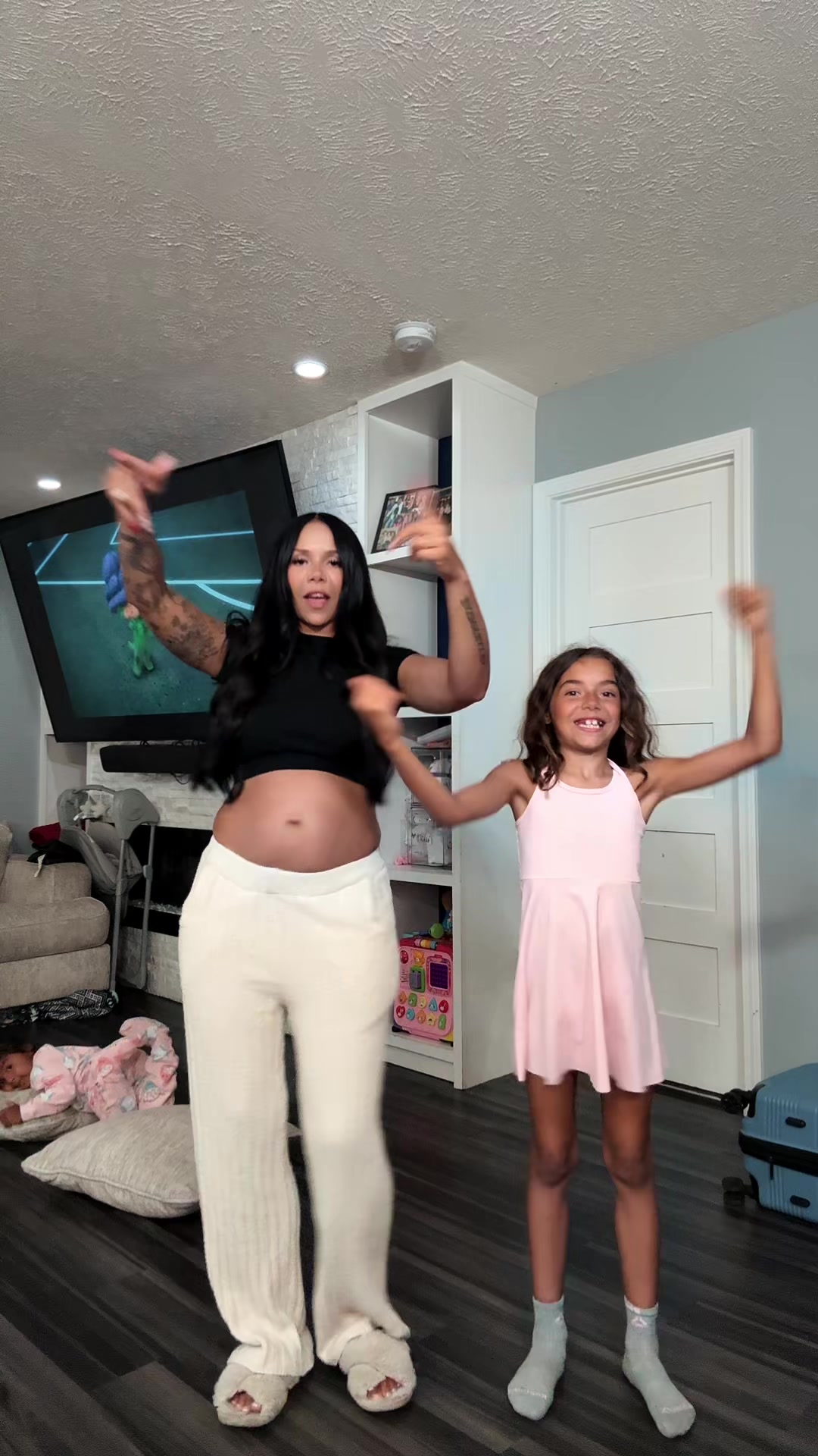 @Brittany Del Toral | Girl Mom