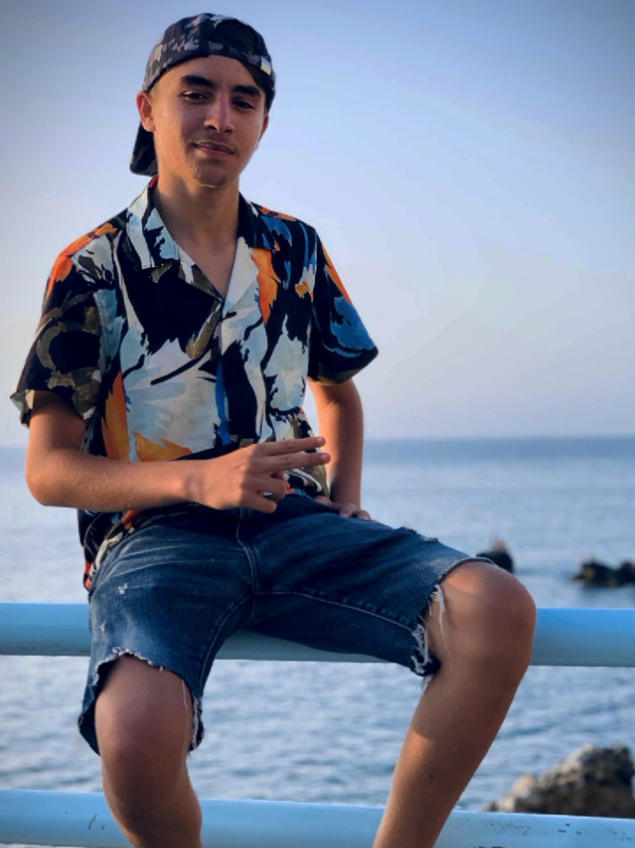 @hichem._lns