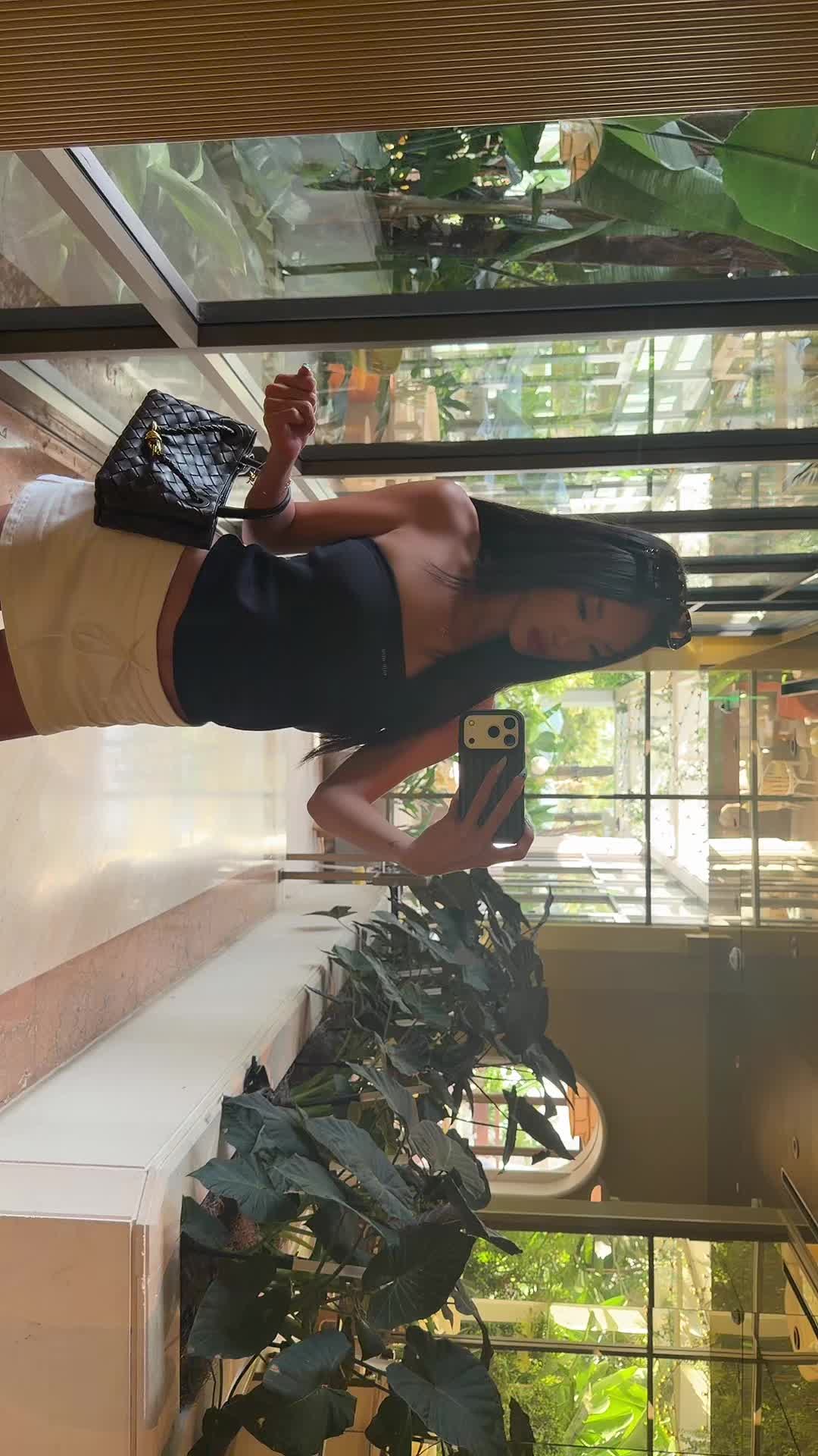 @jys1124