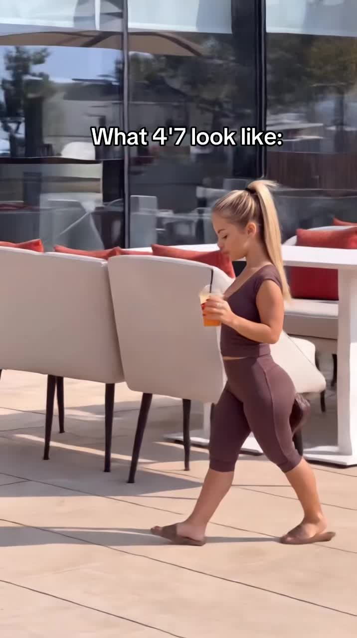 @Elina