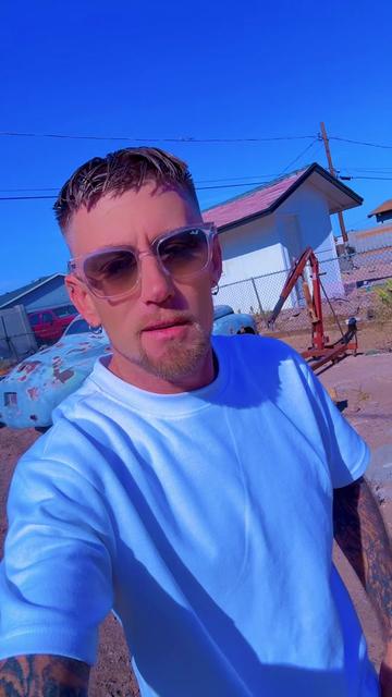 @Tattedprettyboy