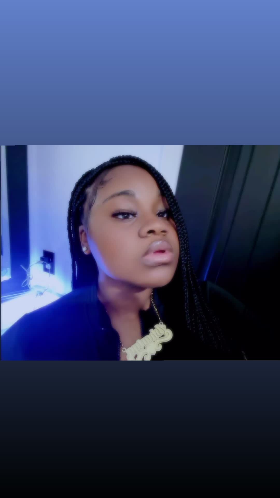 @PRETTY.LITTLE_THING