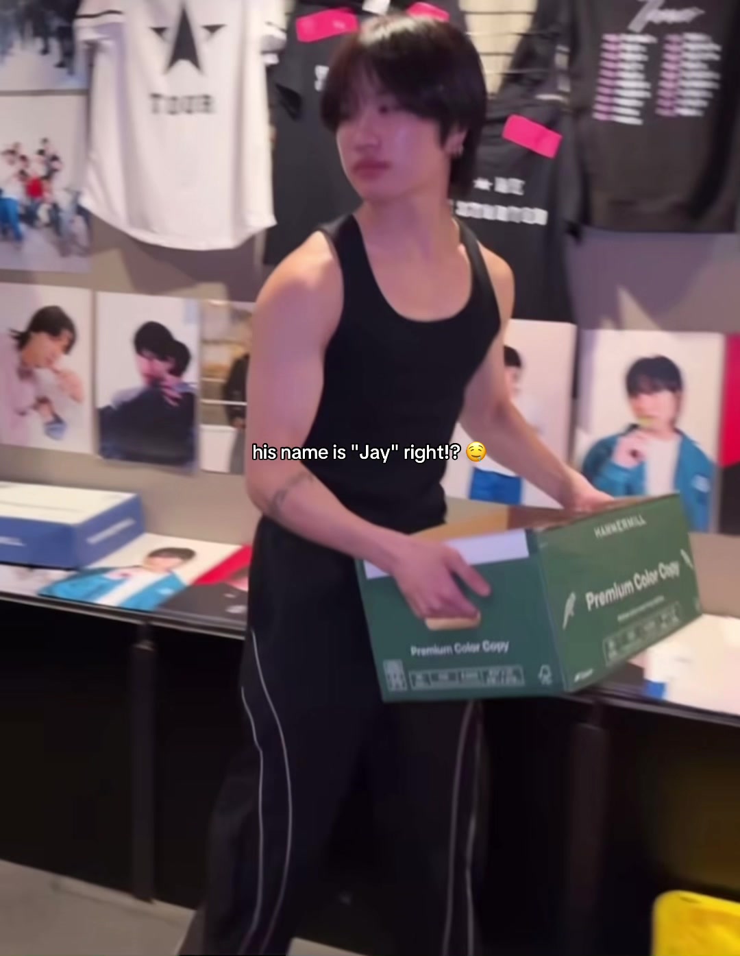 @๐๐ข๐ฅ๐ช๐ข๐ฏ๐ค๐ฆ โง