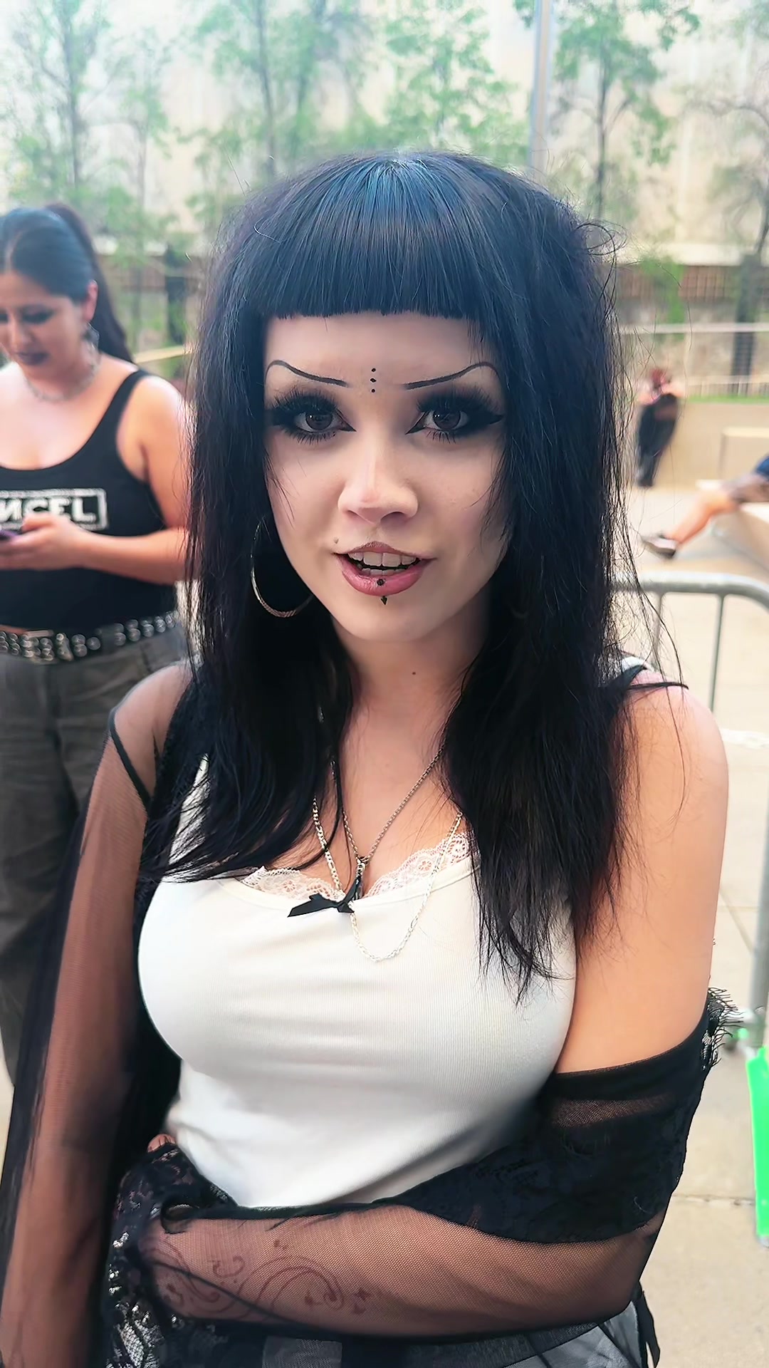 @xvanx
