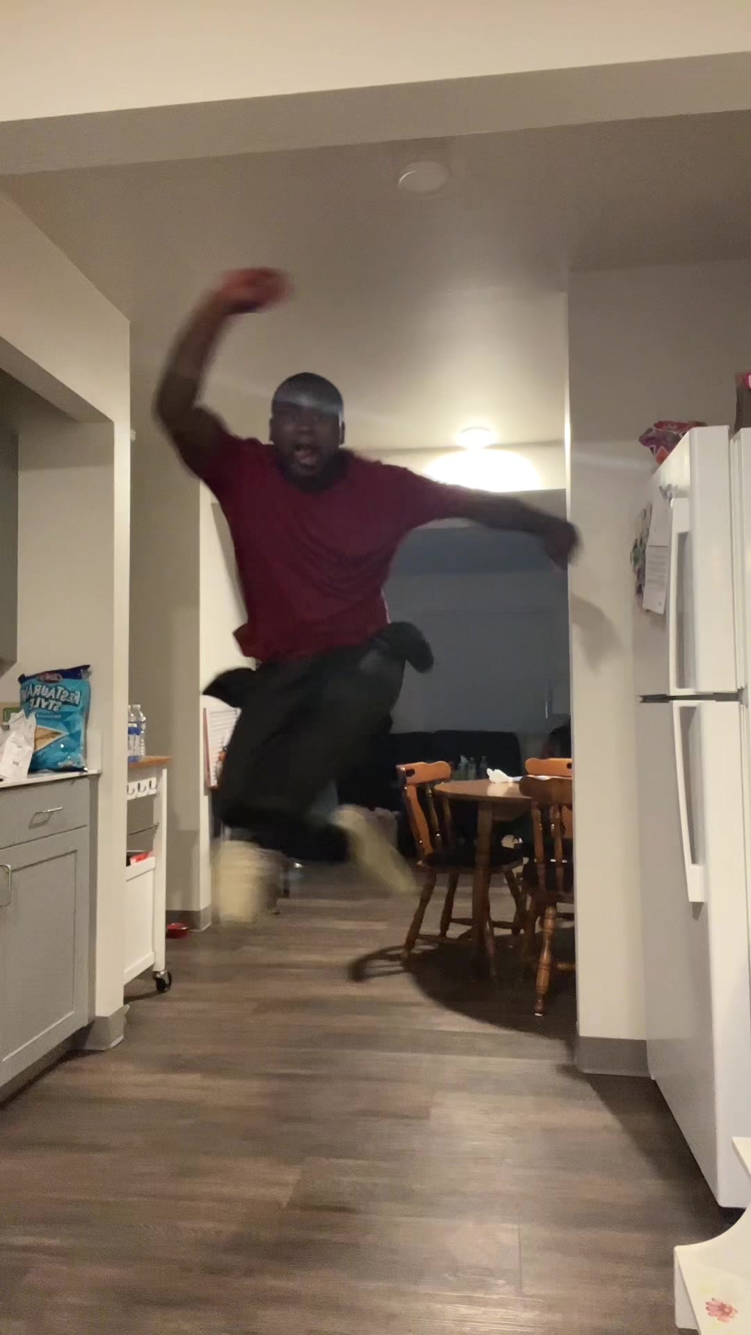 @liljonahn