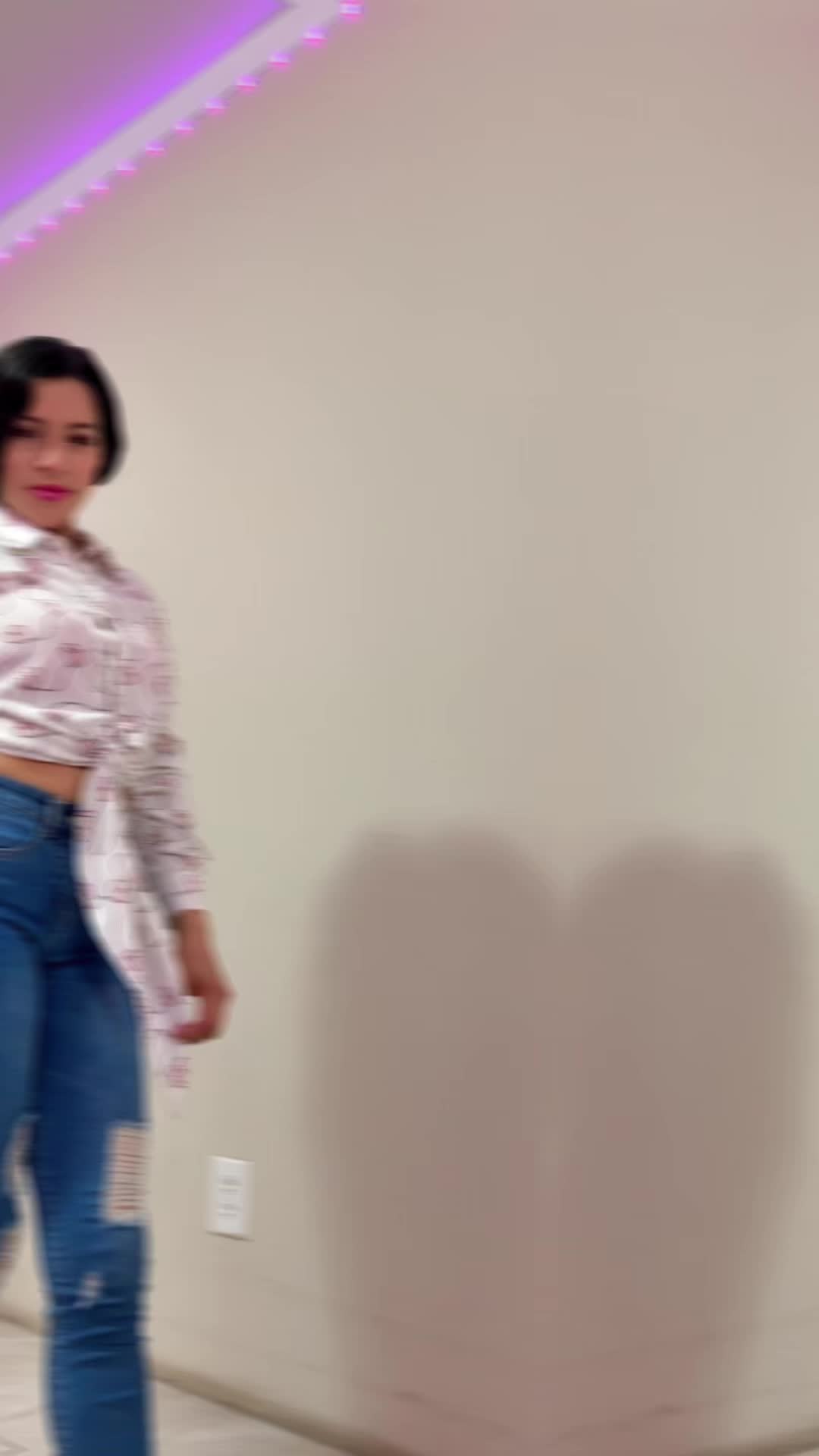 @Nayeli
