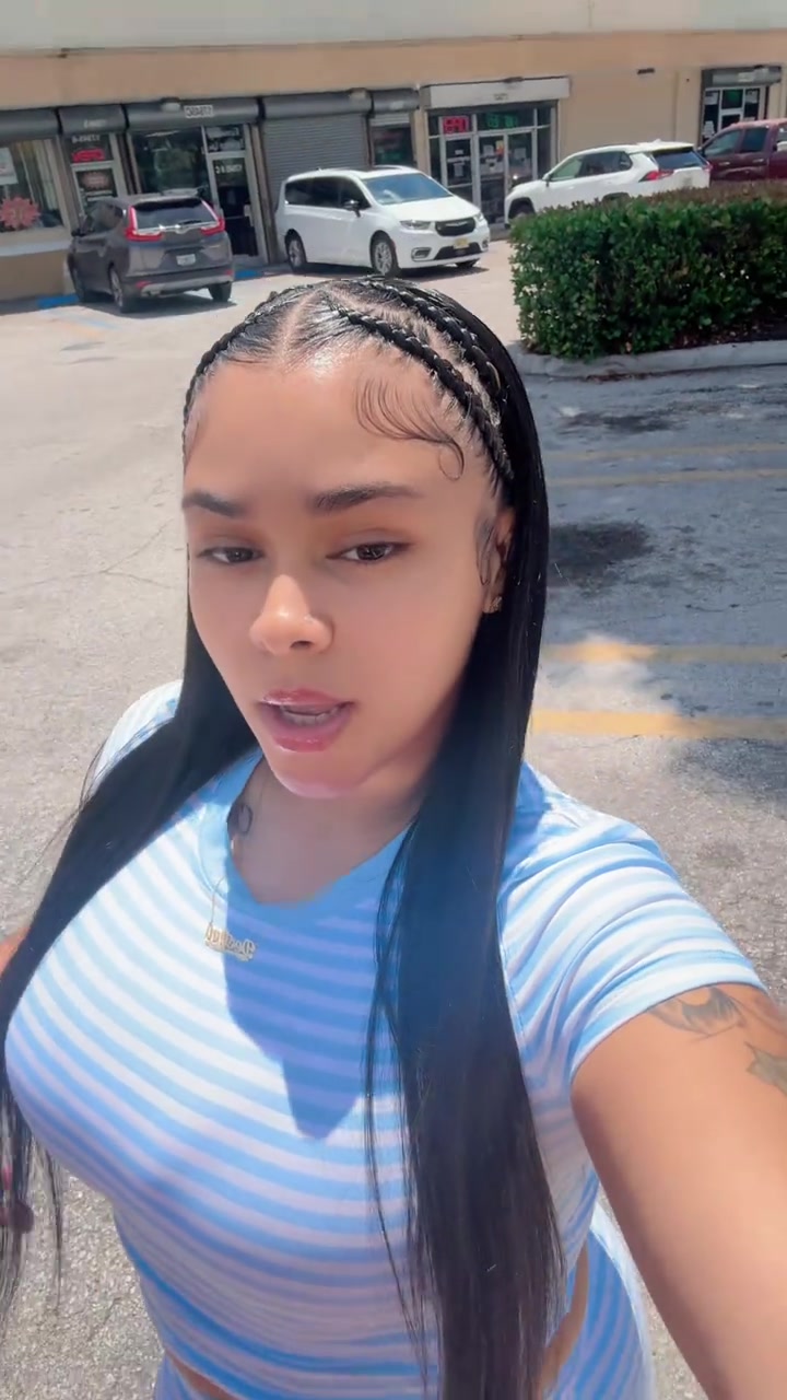 @Tinybrat-