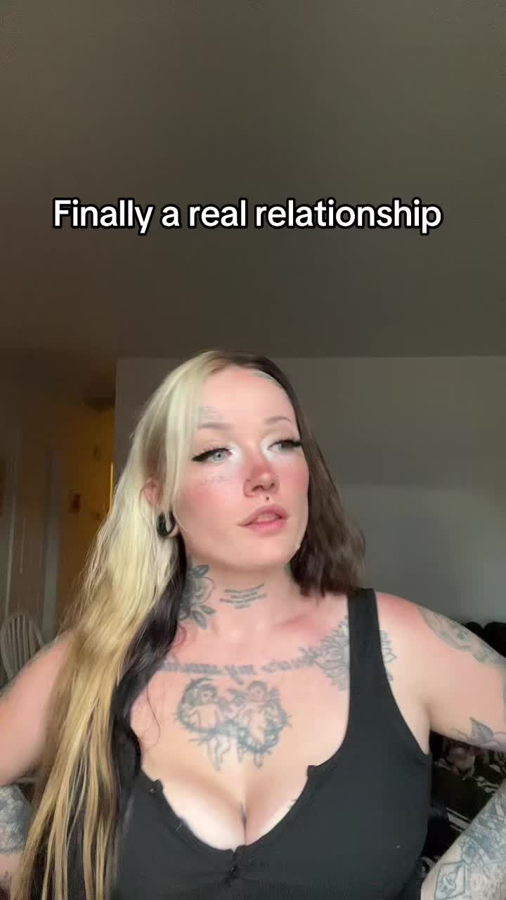 @Chloe_lynn