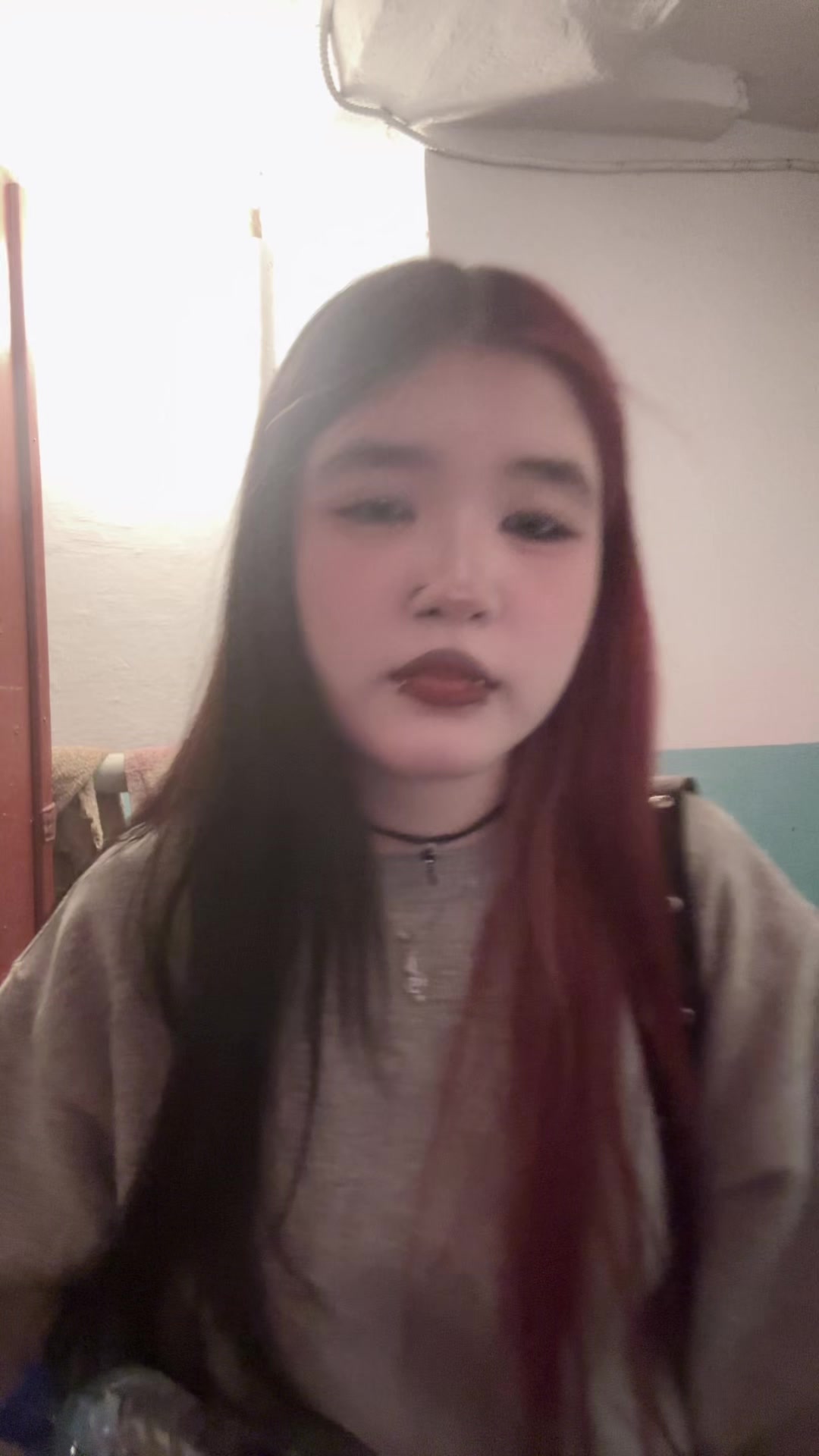 @⃟