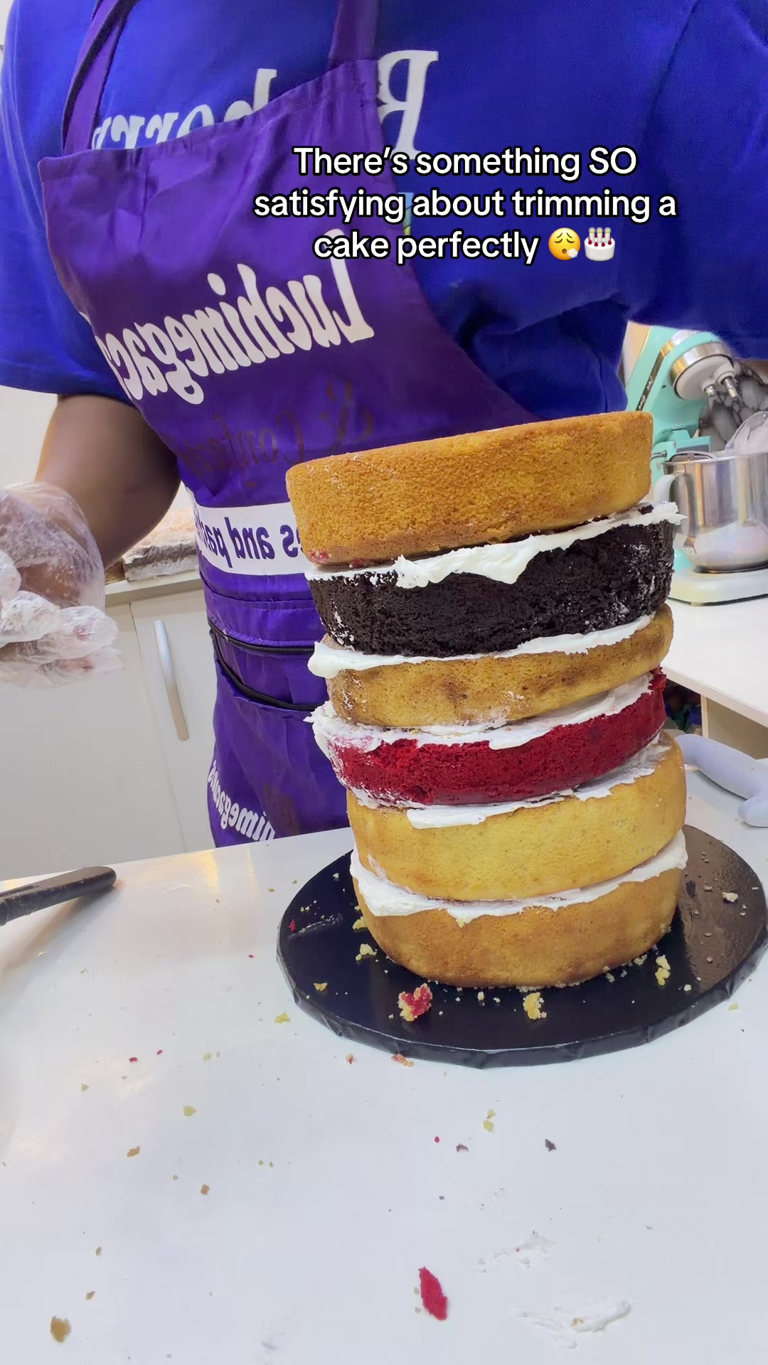 @luchimegacakes