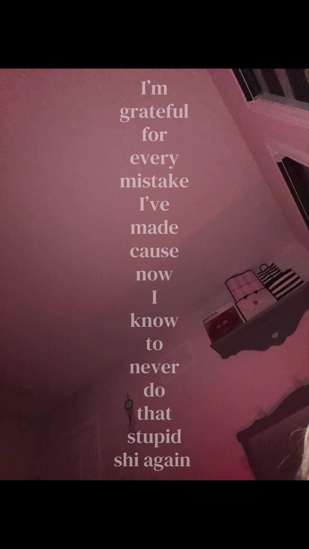 @𝓐𝓵𝓵𝓸𝓻𝓪.💕