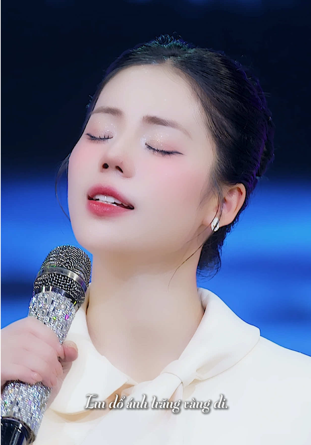 @Nguyễn Hương Ly