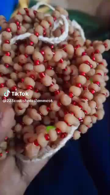 @Momo Bizii