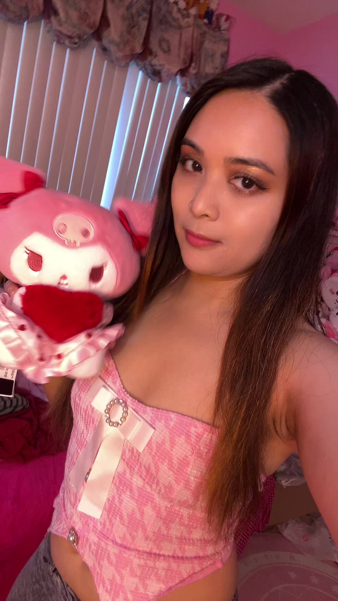 @Kara 🐱🎀🧋