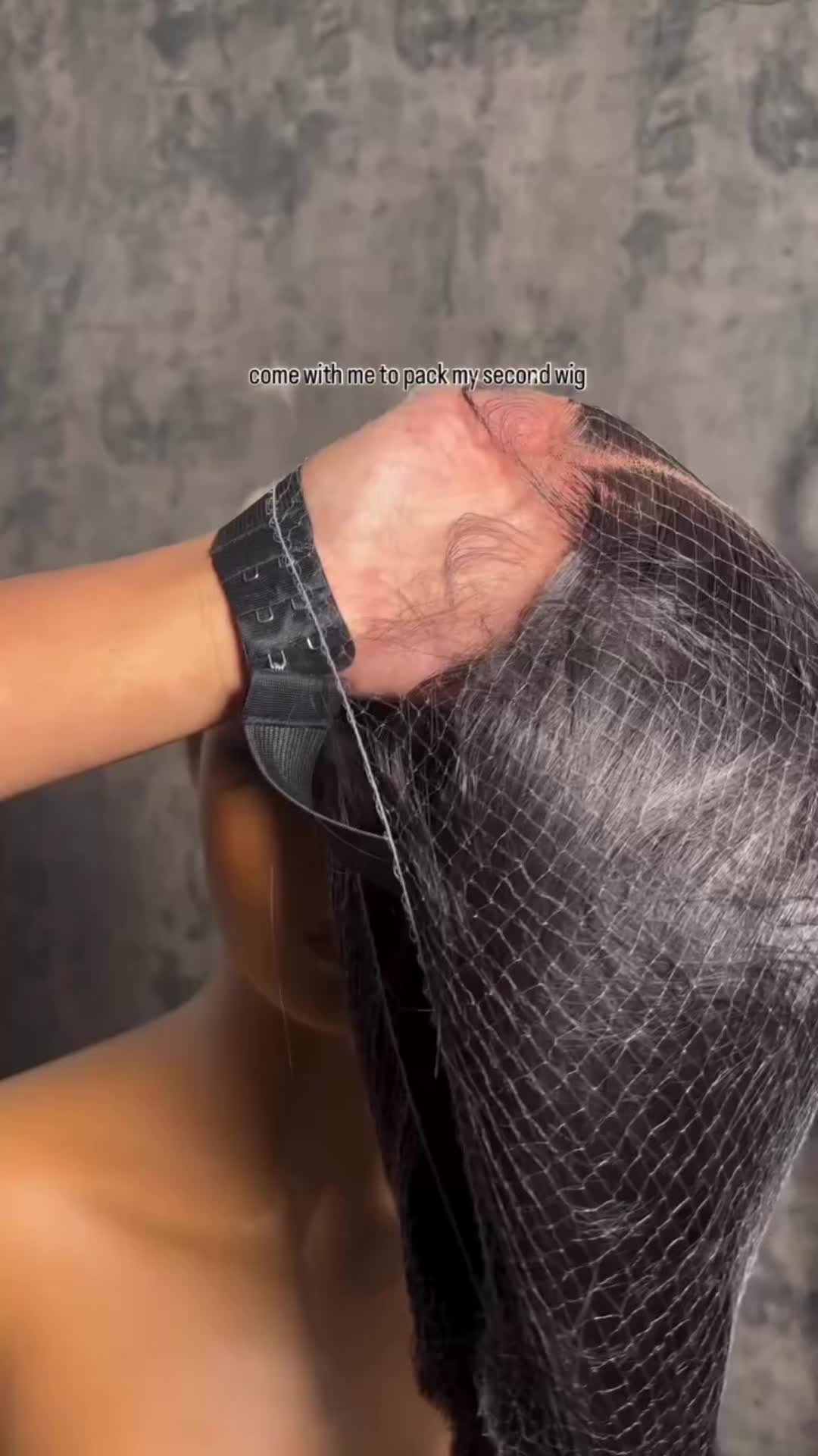 @CrownedByMari