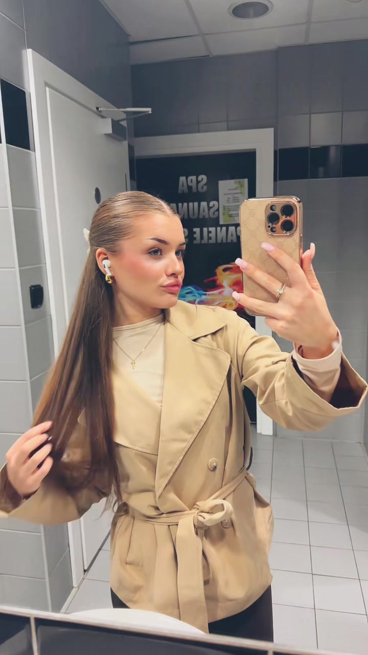 @Yuliia Hodunko