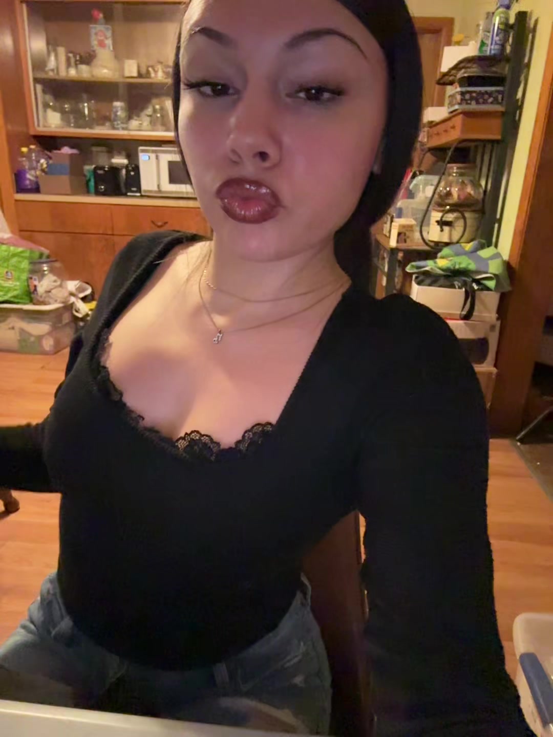 @𝘙𝘶𝘣𝘪✭