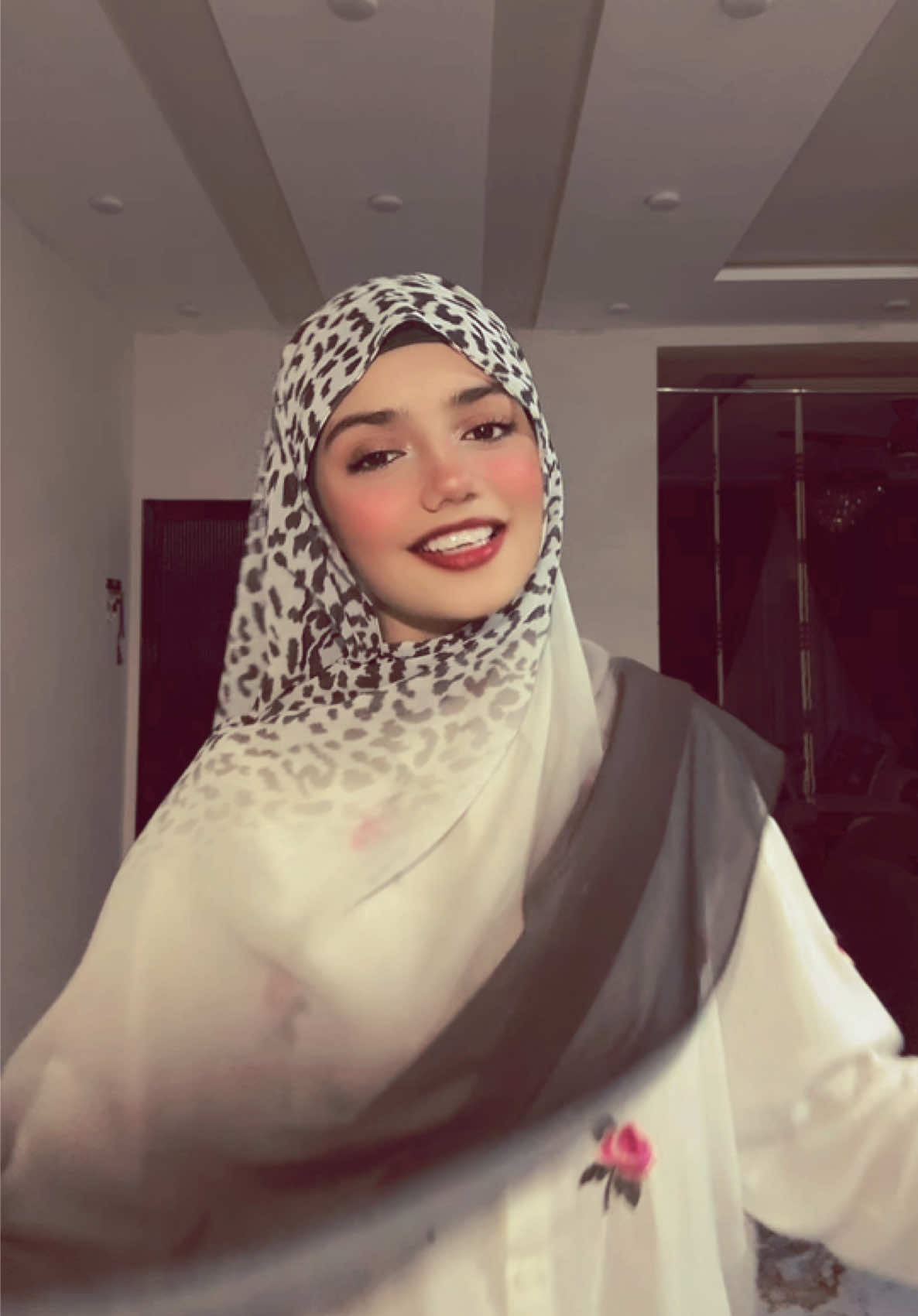 @Zahra Nadeem