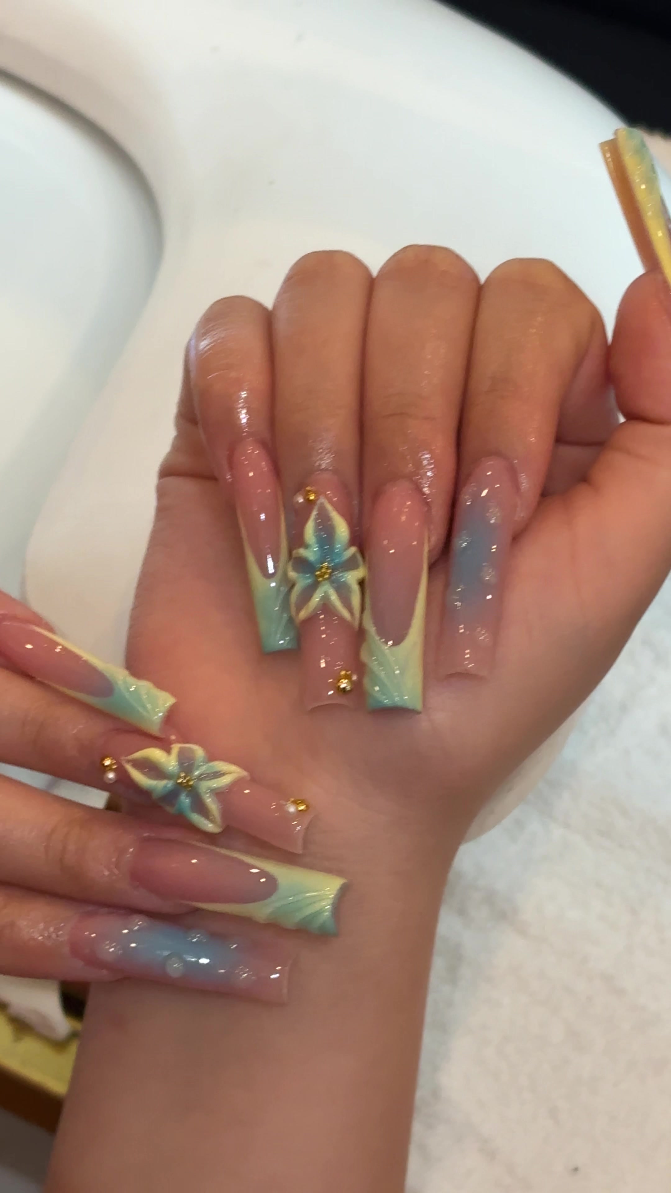 @TORONTO NAILS | VALENTINA