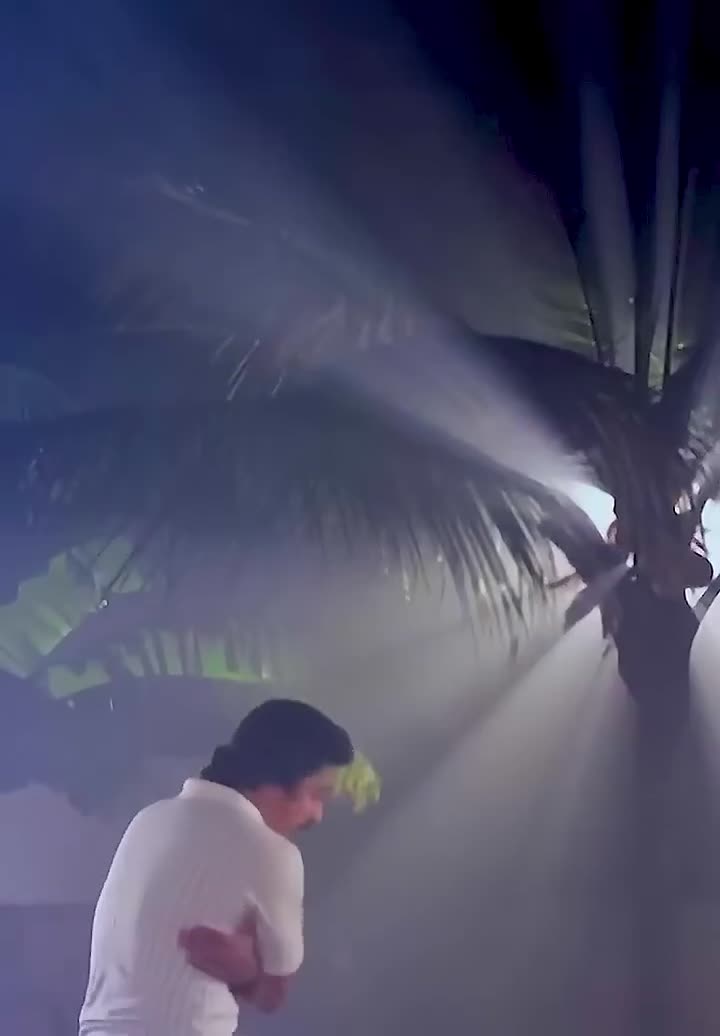 @இசைஞானி இளையராஜா ரசிகன்