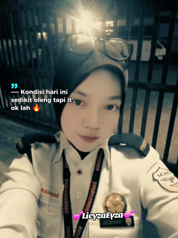 @💕LieyzaEyza💕