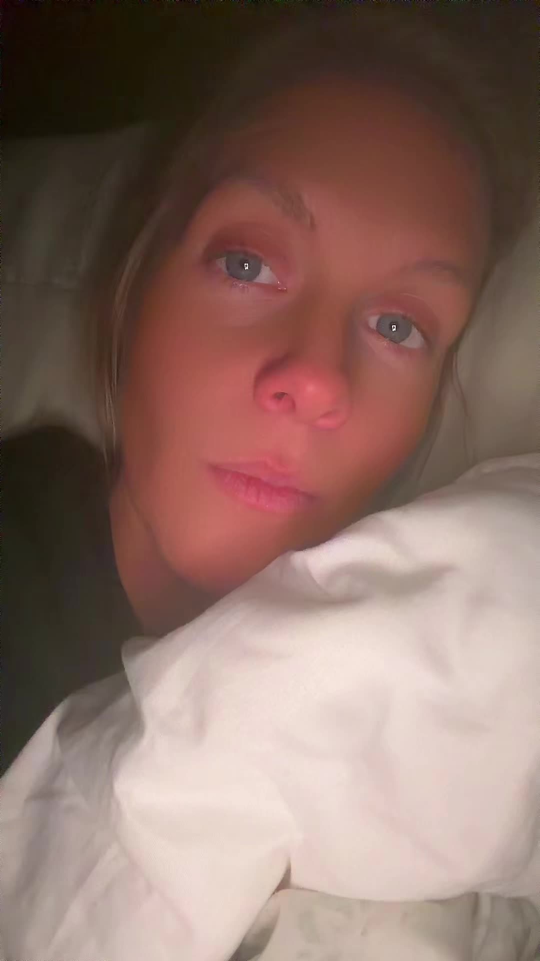 @aprilmarie_x0
