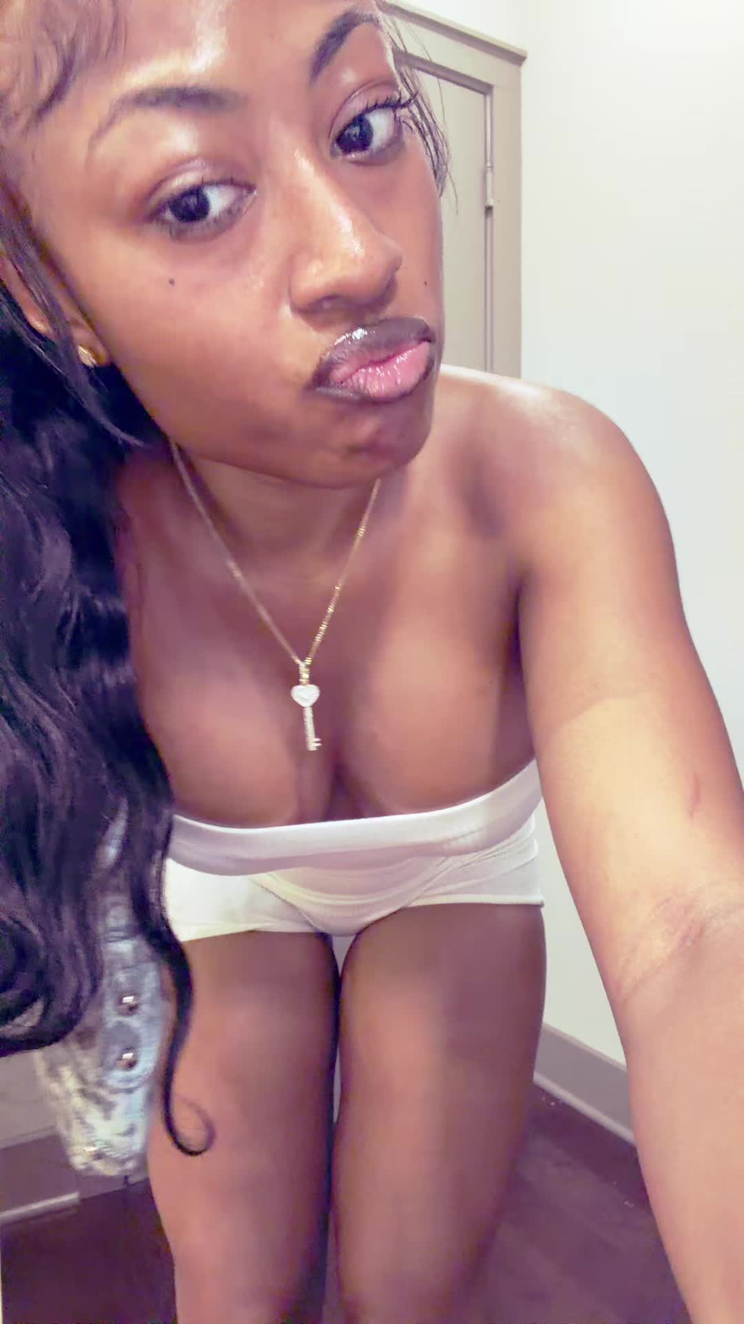 @ＴＨＥＥ 𝓗𝓪𝓷𝓷𝓪𝓱𝓚.💫🫶🏽