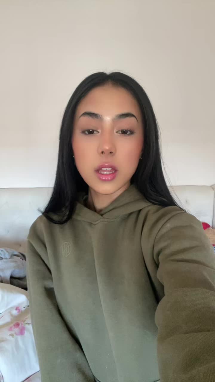 @𝓩𝓾𝓻𝓲💕