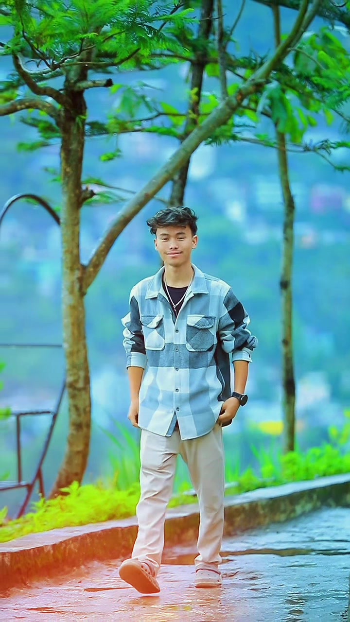 @CHARAN MAGAR 📸