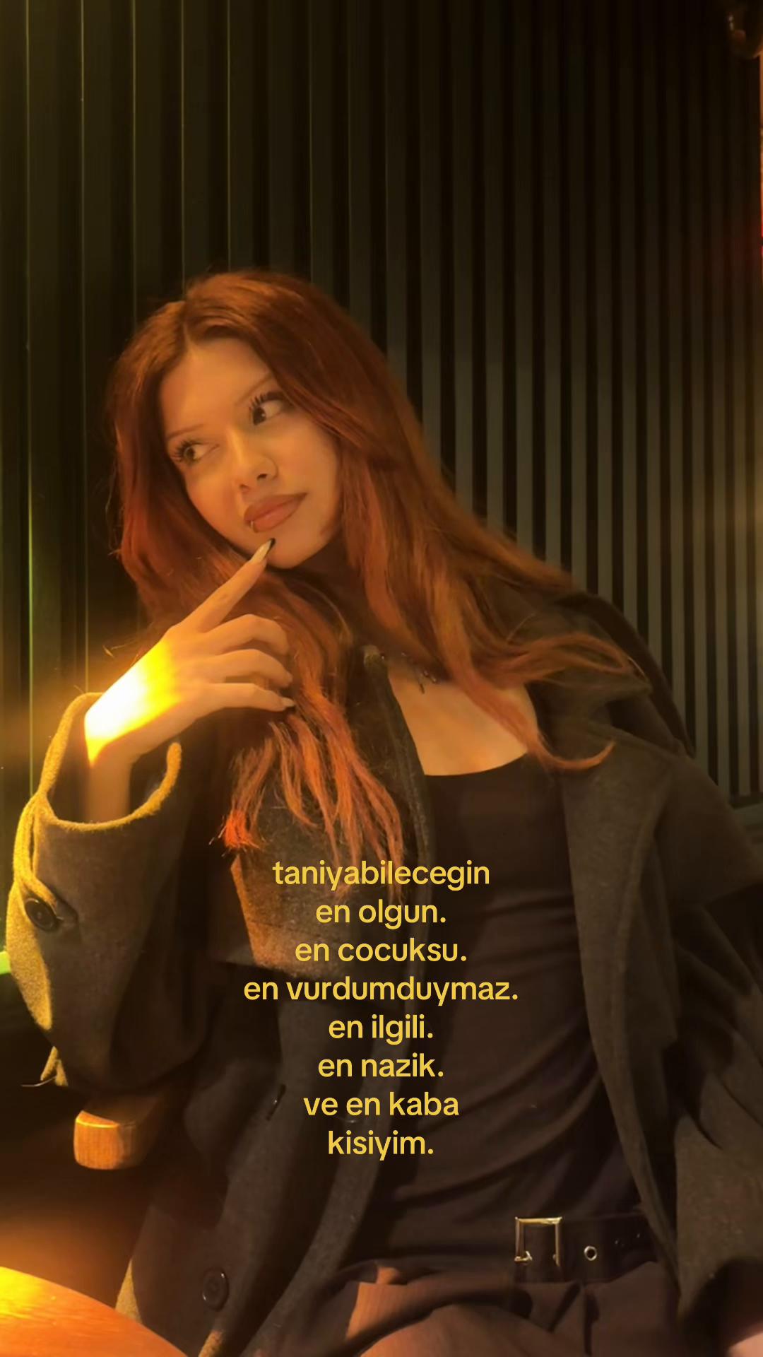 @✭