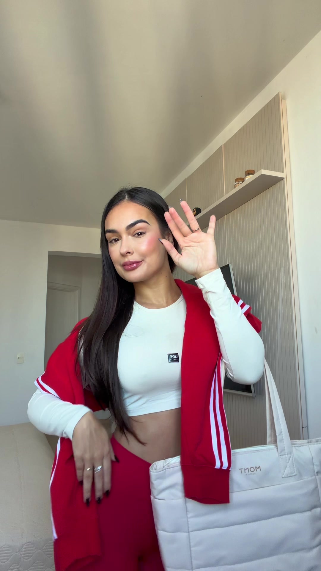 @LARISSA SANTOS