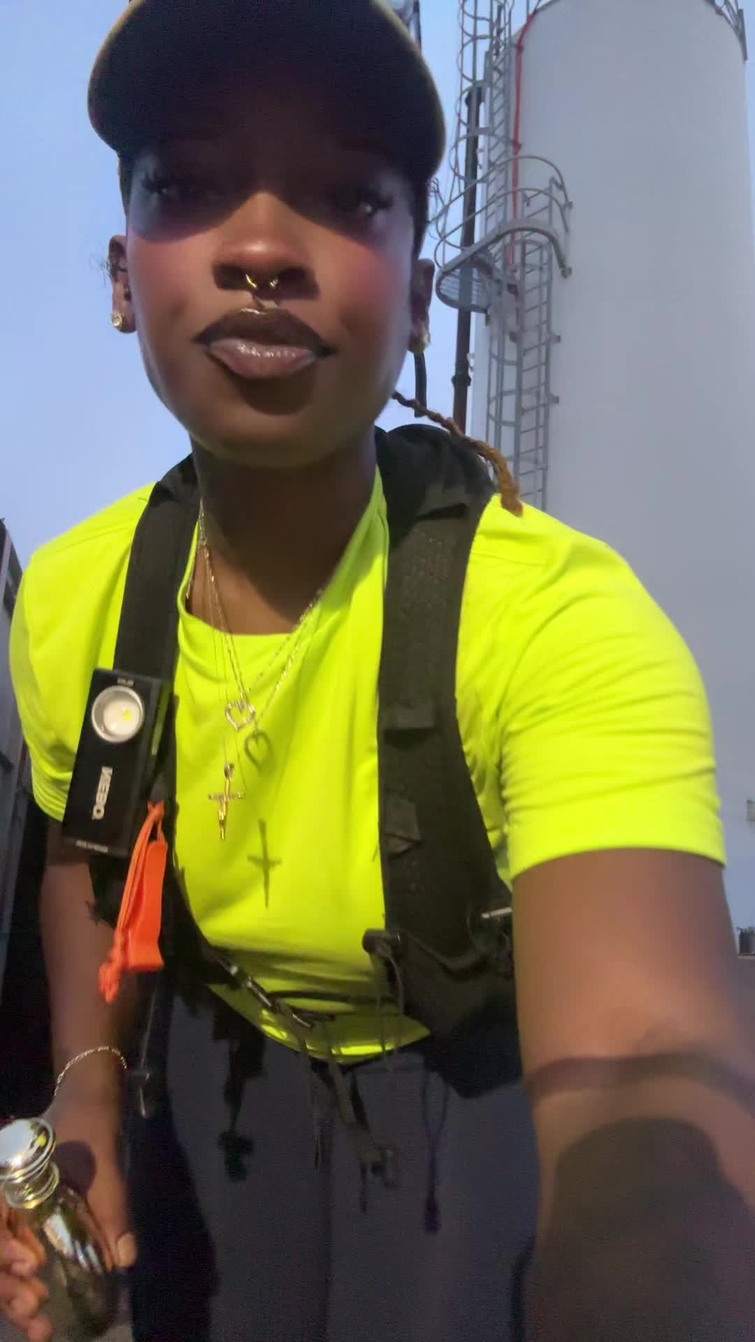 @La'Nae Bae