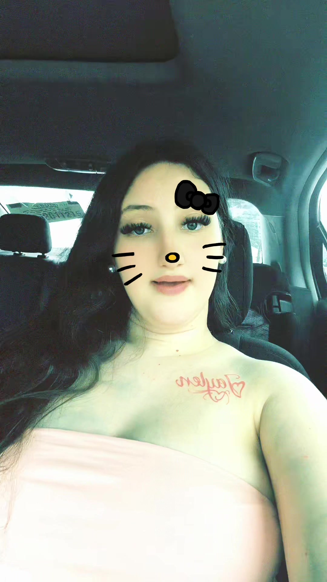 @Heluv_brii