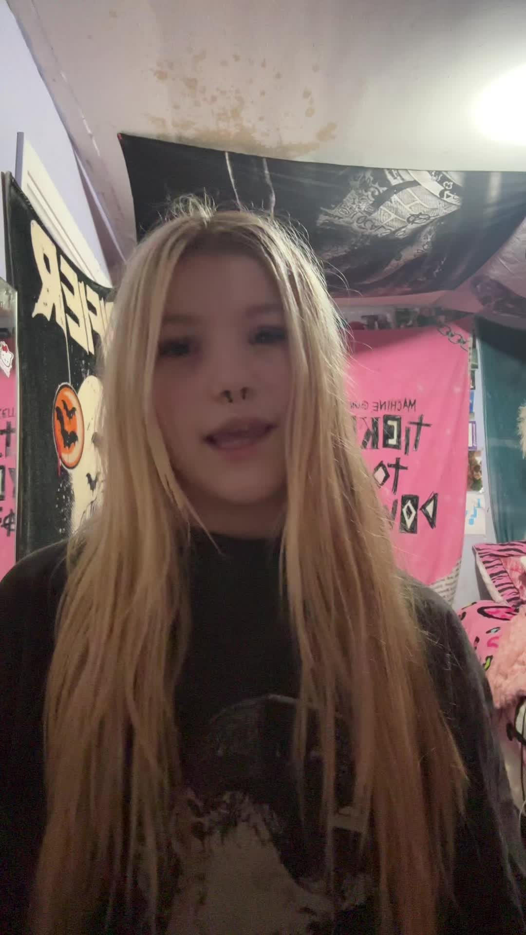@๐๐๐๐๐ฆ๊จ