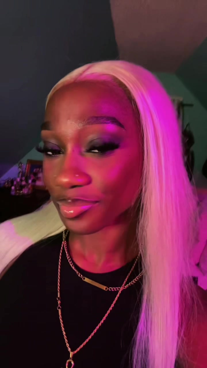 @yt: Jenascia M.