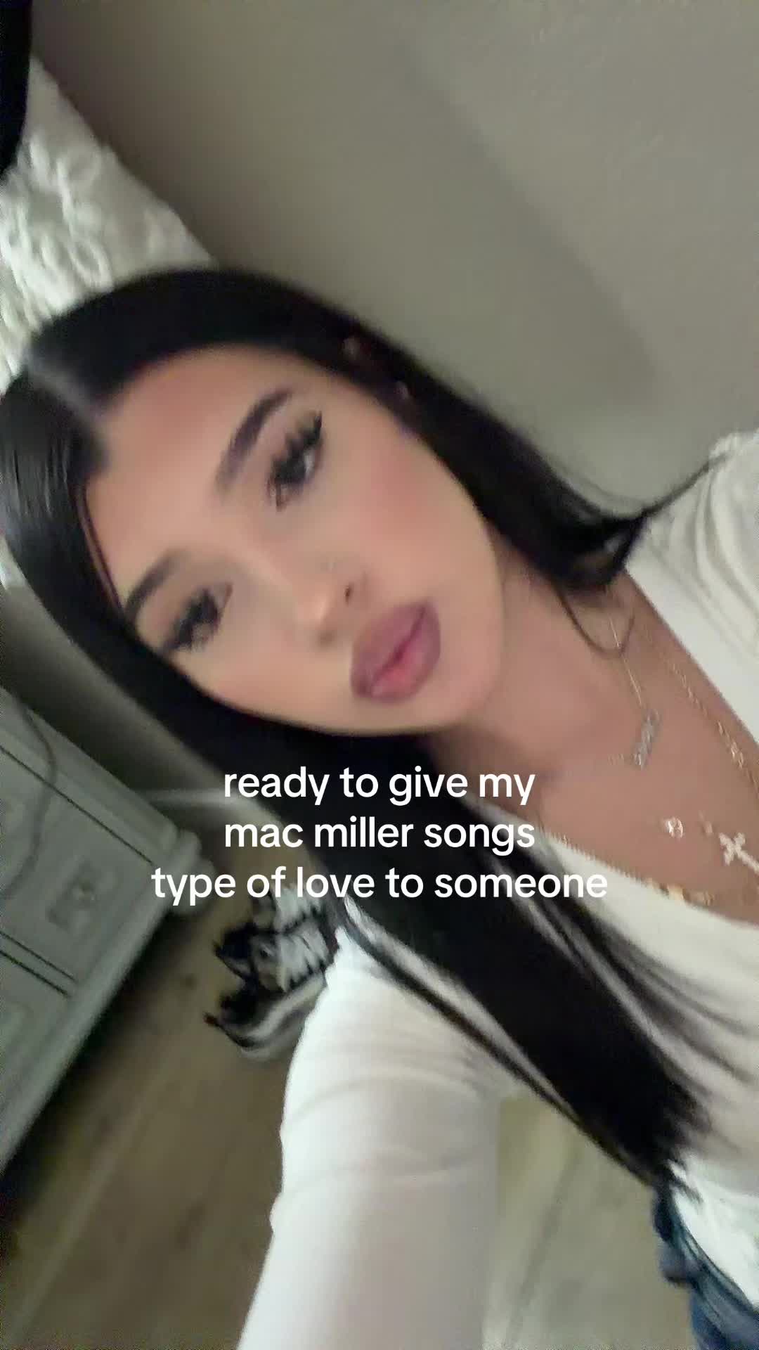 @♕
